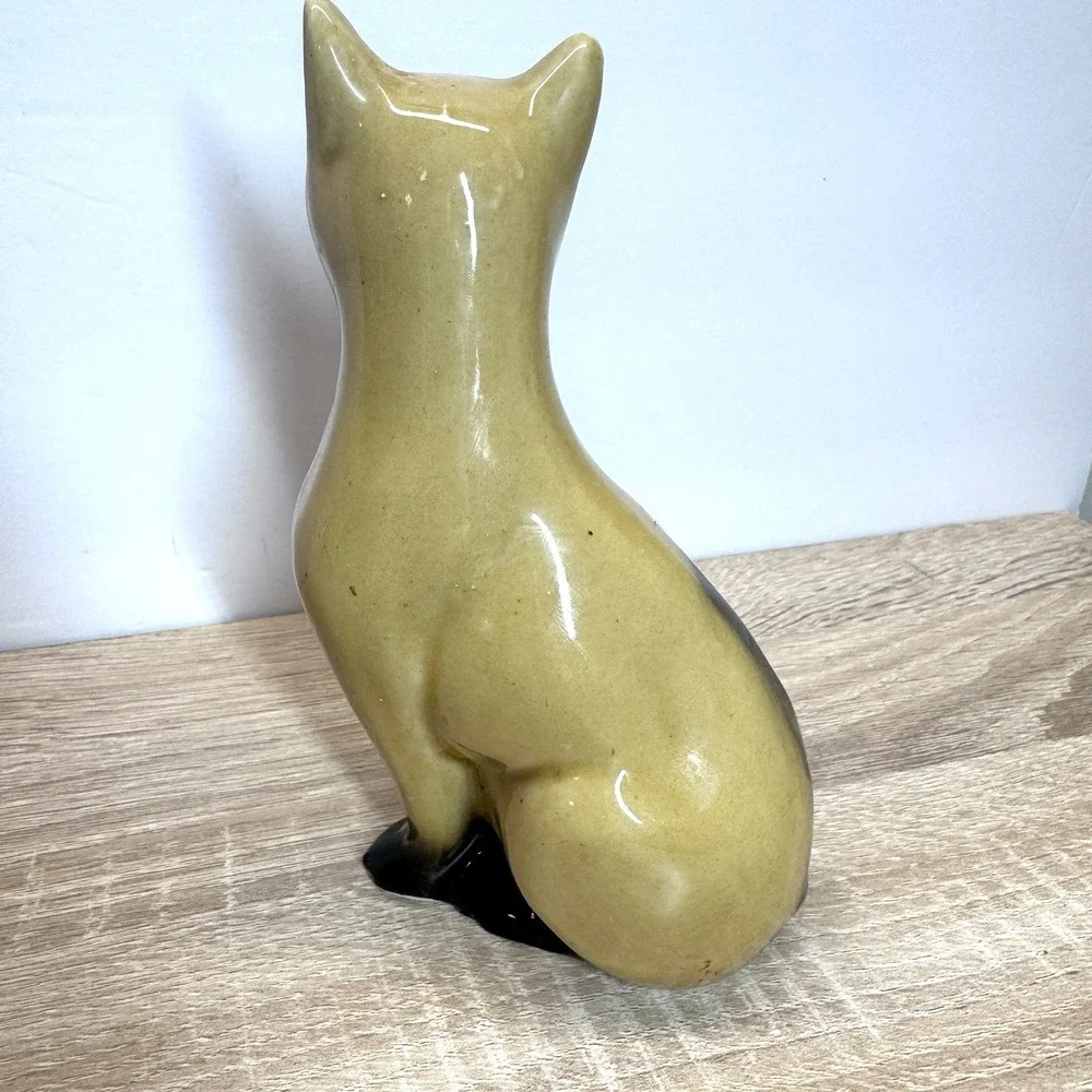 Vintage Made in Brazil Siamese Cat Ceramic Figurine Blue Eyes 7